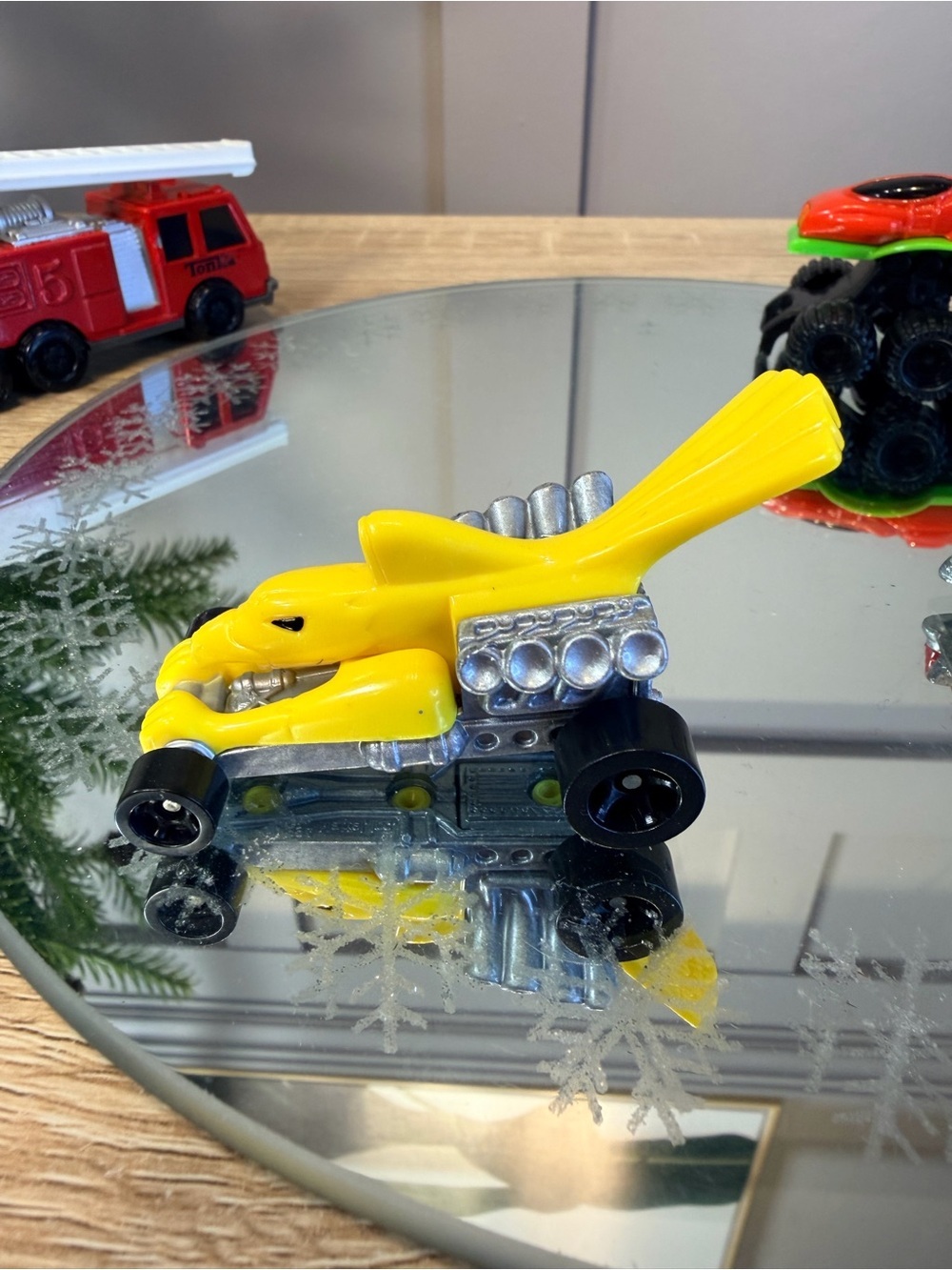 Hot Wheels Mattel Yellow Bird Hawk Road Runner Car 1994 Vintage